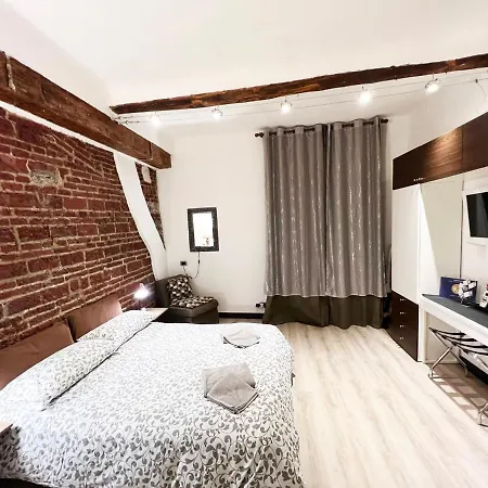 Apartment Garibaldi - Red Lights District (adults Only)