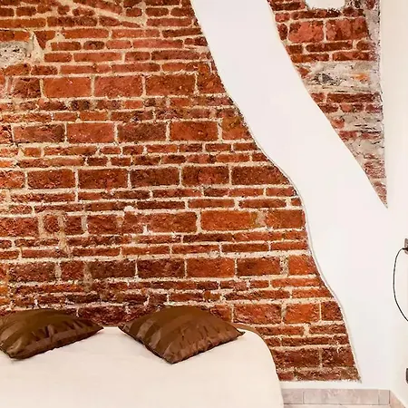 Garibaldi - Red Lights District (adults Only) Genua