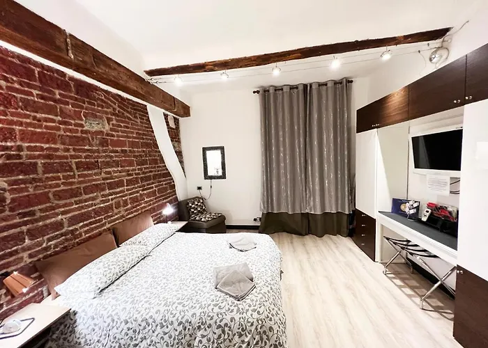 Apartmán Garibaldi - Red Lights District (adults Only)